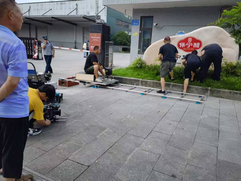 陇南广告片拍摄公司核心优势：全流程服务，让品牌广告片省心更出彩
