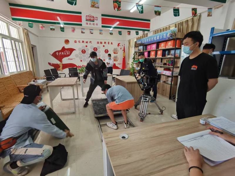 陇南广告片拍摄公司：极简主义践行者，少即是多的视觉哲学